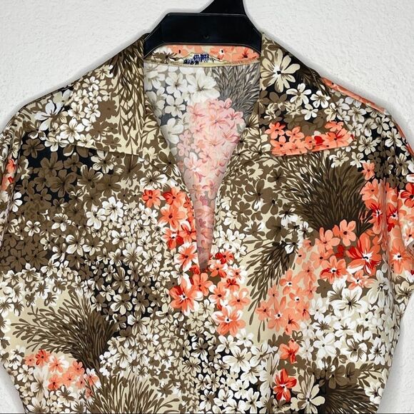 Vintage Floral Top - Picture 6 of 7